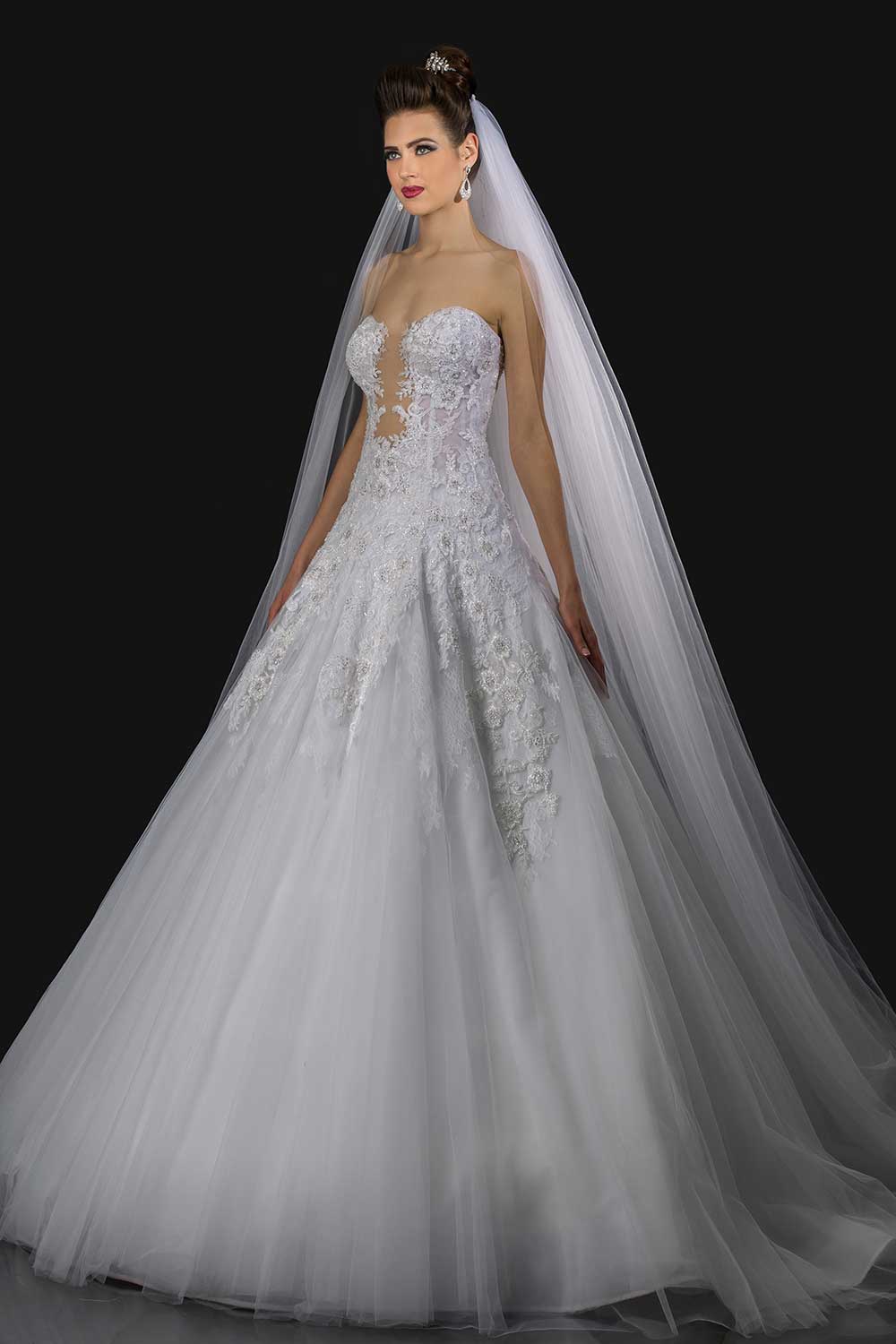 Appolo Haute Couture,Wedding dresses in Lebanon,bridal dress rentals, bridal gown,haute couture lebanon, fashion designers in lebanon,weddings lebanon,Wedding dresses in Lebanon,  bridal dresses lebanon,lebanon weddings